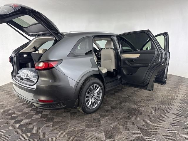 new 2025 Mazda CX-90 car, priced at $42,035