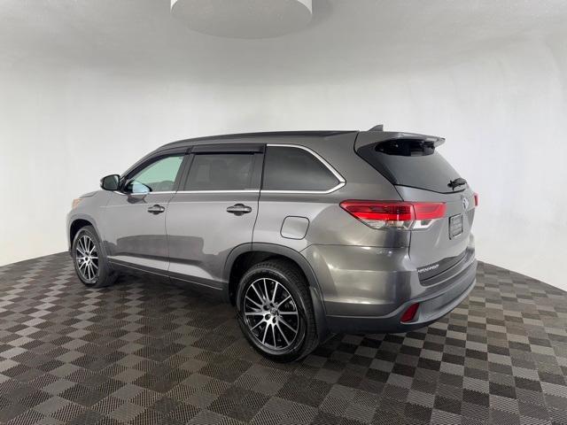 used 2018 Toyota Highlander car, priced at $20,200