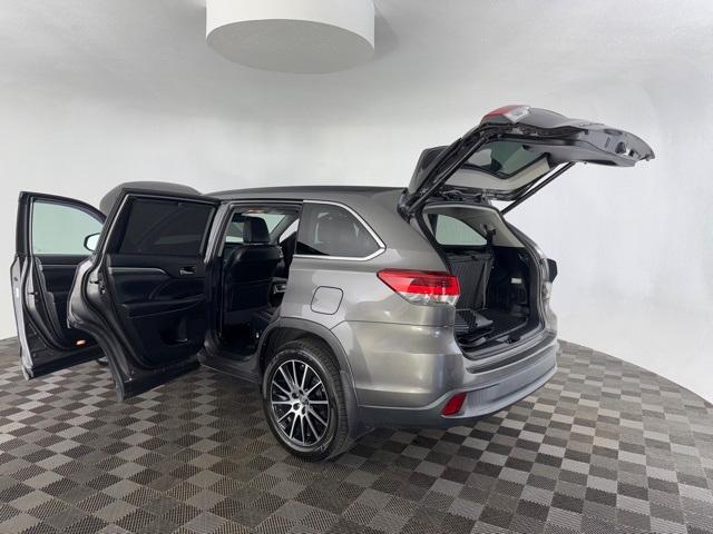 used 2018 Toyota Highlander car, priced at $20,200