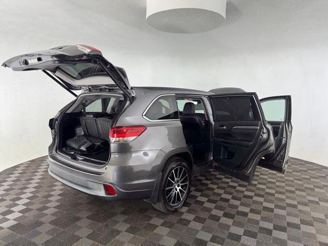 used 2018 Toyota Highlander car, priced at $20,200