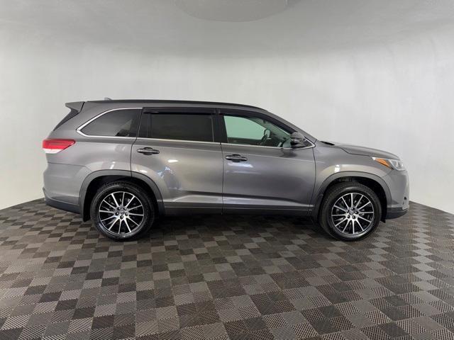 used 2018 Toyota Highlander car, priced at $20,200