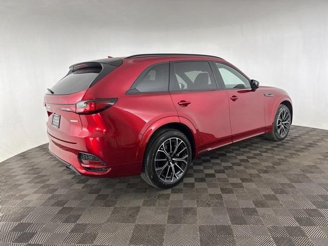 new 2025 Mazda CX-70 car, priced at $53,298