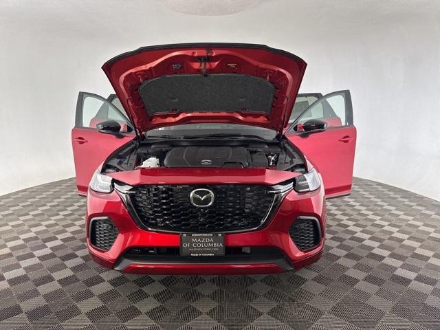 new 2025 Mazda CX-70 car, priced at $53,298