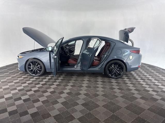 used 2024 Mazda Mazda3 car, priced at $24,200