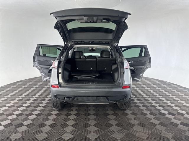 used 2022 Jeep Cherokee car, priced at $21,900