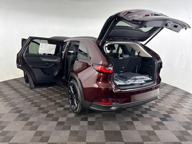 new 2025 Mazda CX-90 car, priced at $47,219