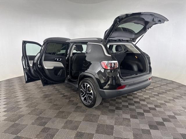 used 2022 Jeep Compass car, priced at $23,400