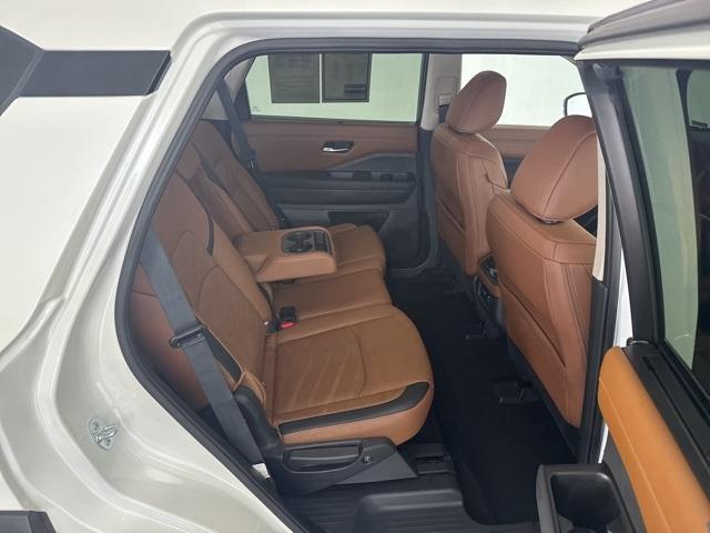 used 2024 Nissan Pathfinder car, priced at $39,000
