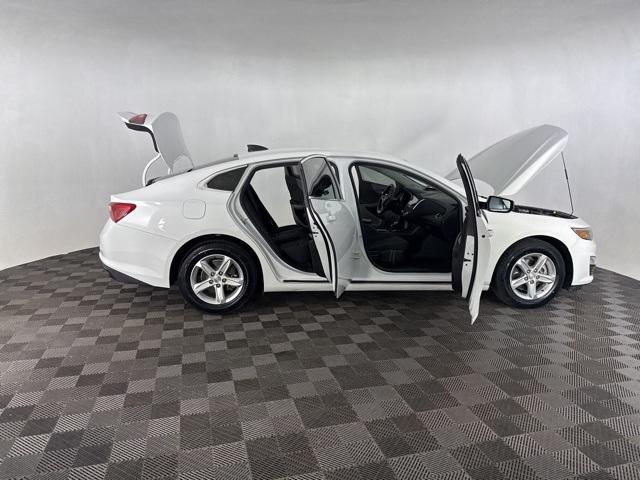 used 2022 Chevrolet Malibu car, priced at $15,900
