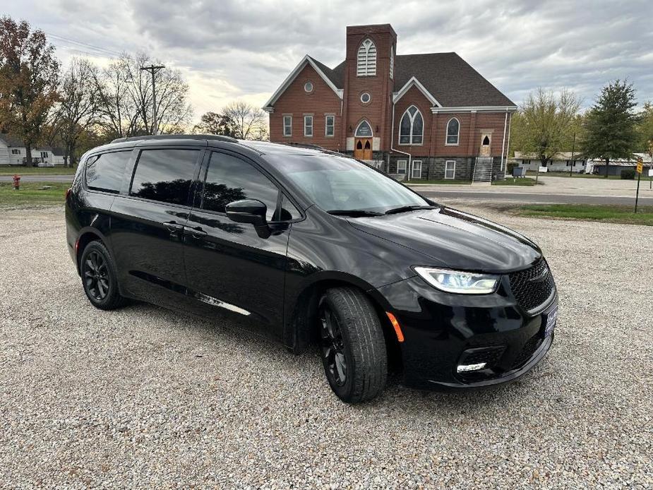 used 2021 Chrysler Pacifica car, priced at $19,995