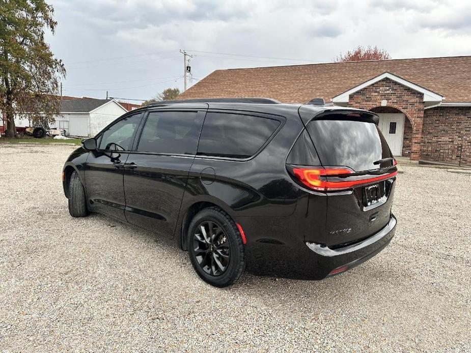 used 2021 Chrysler Pacifica car, priced at $19,995