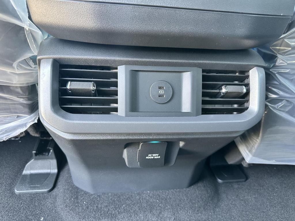 new 2025 Ford F-150 car