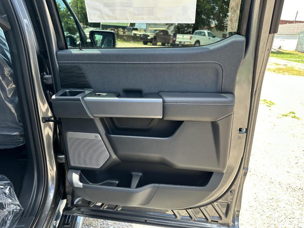 new 2025 Ford F-150 car