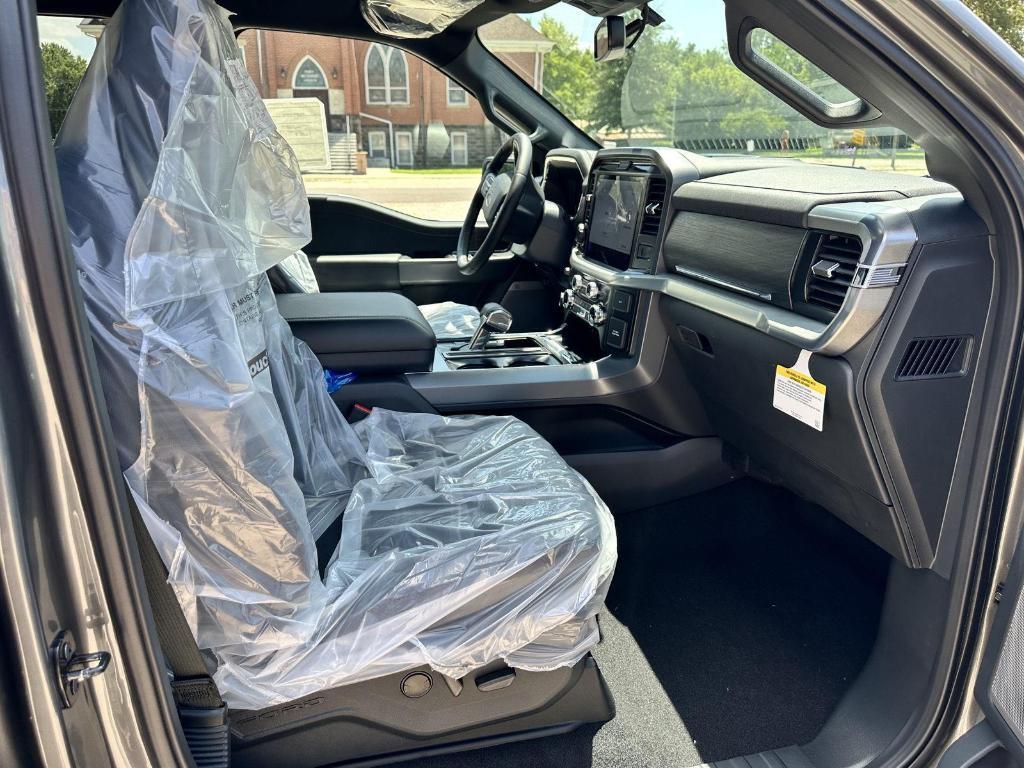 new 2025 Ford F-150 car