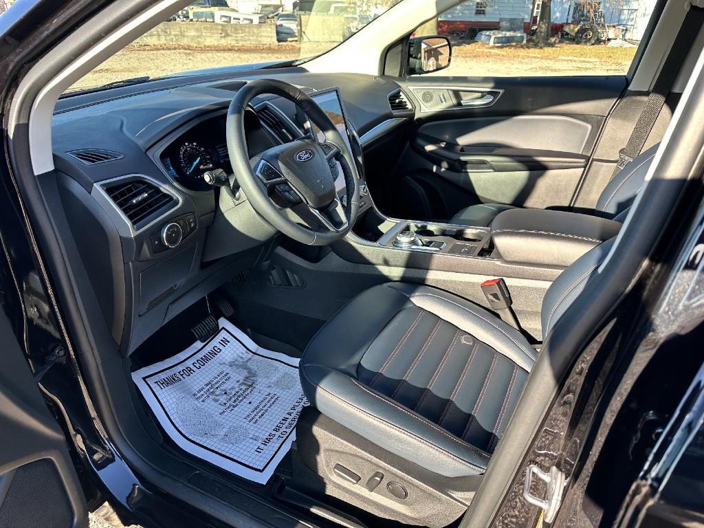 used 2024 Ford Edge car, priced at $32,495