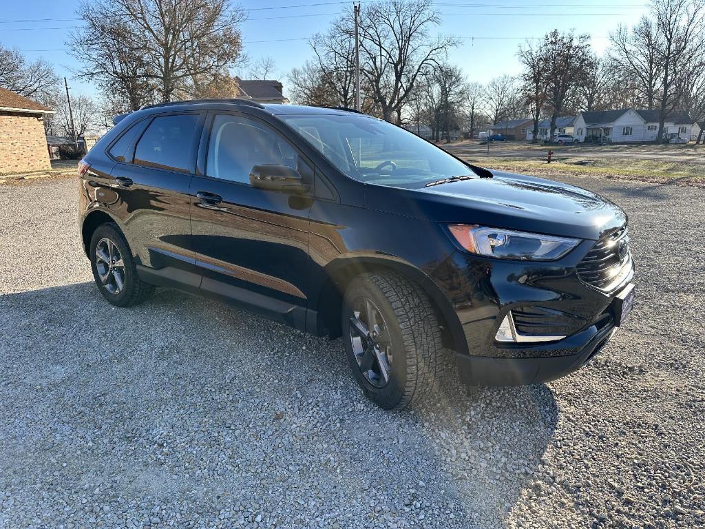 used 2024 Ford Edge car, priced at $32,495