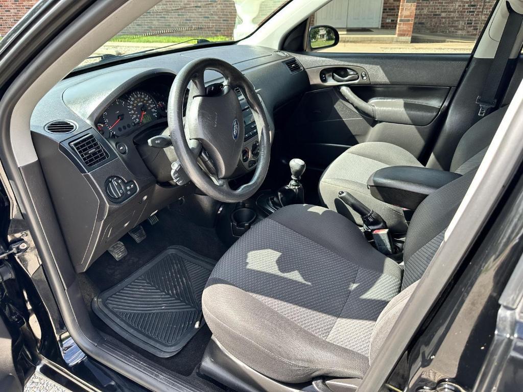 used 2006 Ford Focus car, priced at $3,795