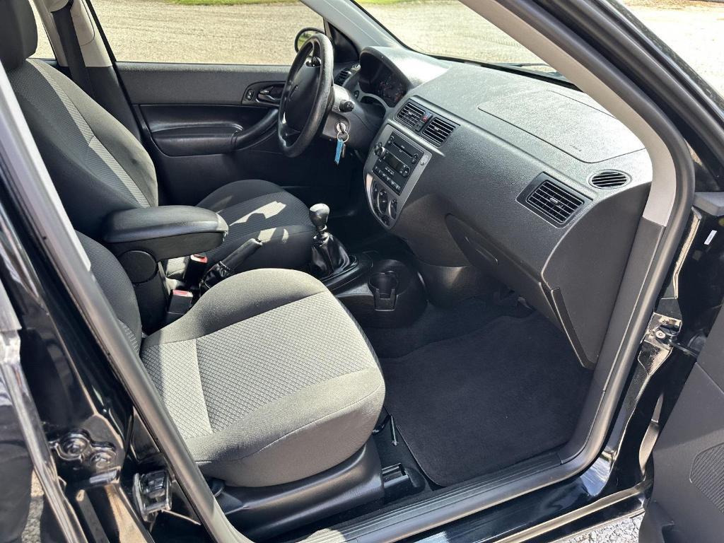used 2006 Ford Focus car, priced at $3,795