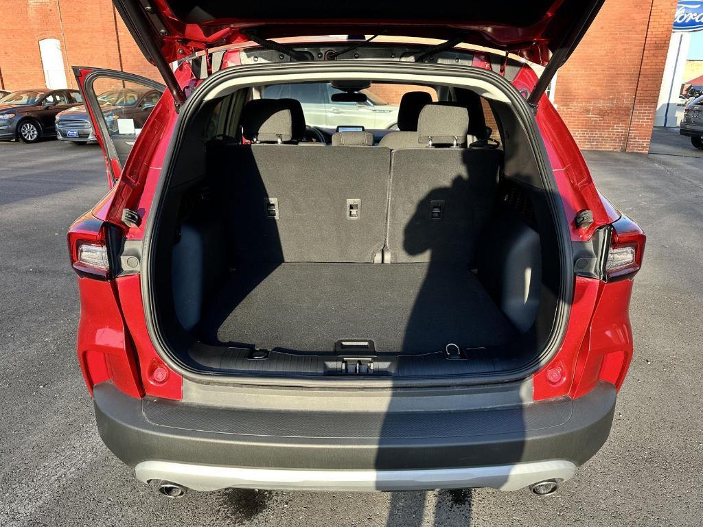 used 2023 Ford Escape car, priced at $24,495