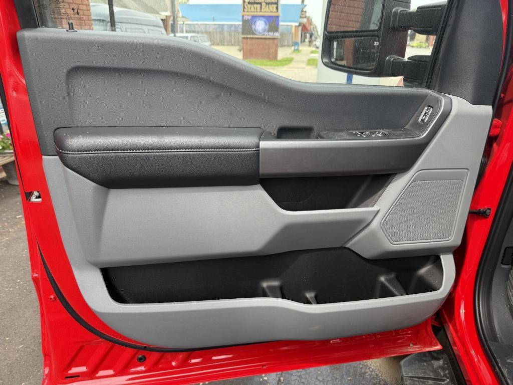 new 2025 Ford F-350 car, priced at $54,860