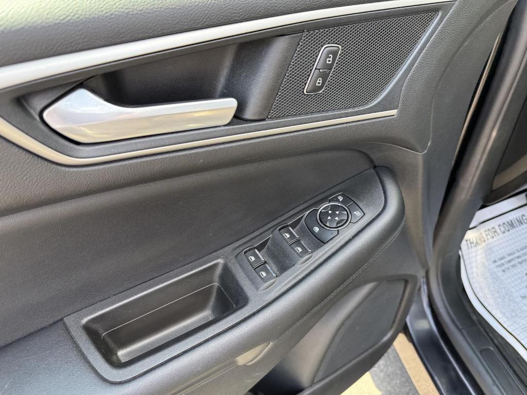 used 2022 Ford Edge car, priced at $28,495