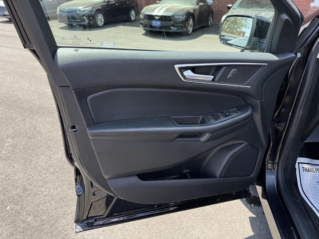 used 2022 Ford Edge car, priced at $28,495