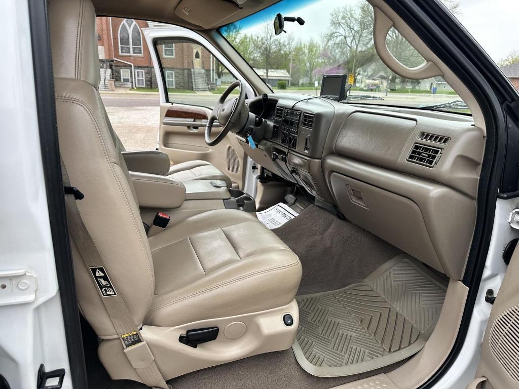 used 2001 Ford F-350 car, priced at $10,895