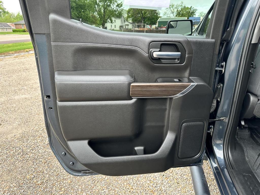 used 2019 Chevrolet Silverado 1500 car, priced at $30,995
