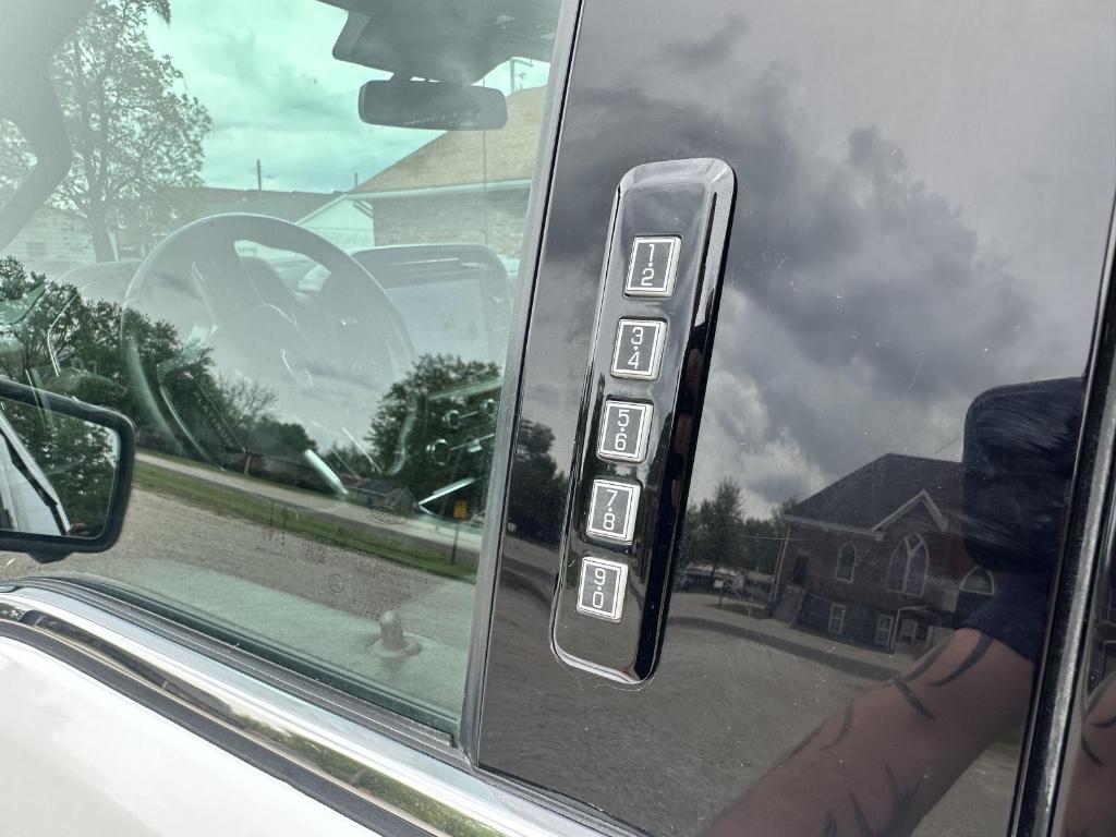 used 2021 Ford F-150 car, priced at $43,995