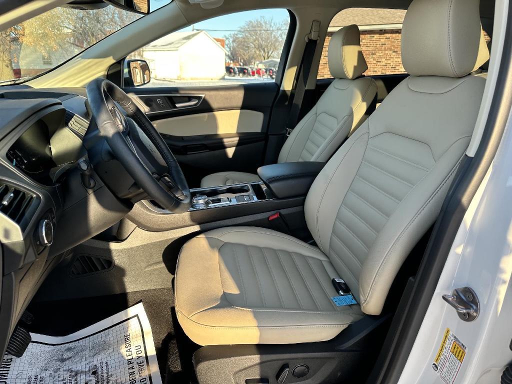 used 2024 Ford Edge car, priced at $32,995