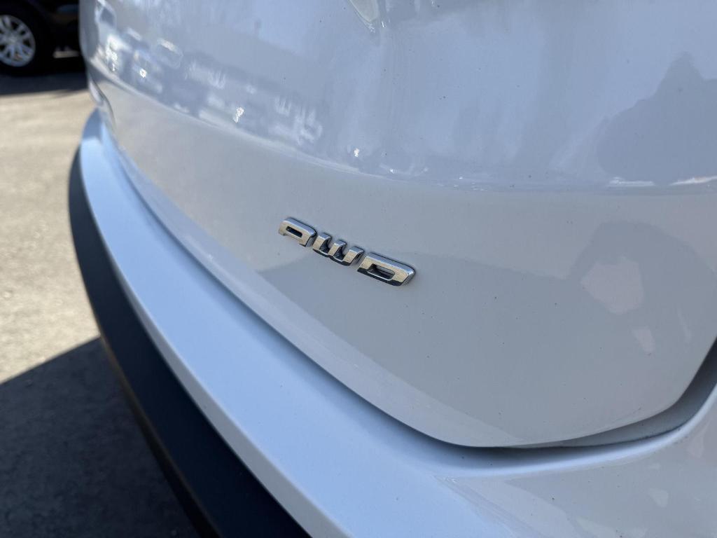 used 2024 Ford Edge car, priced at $26,995