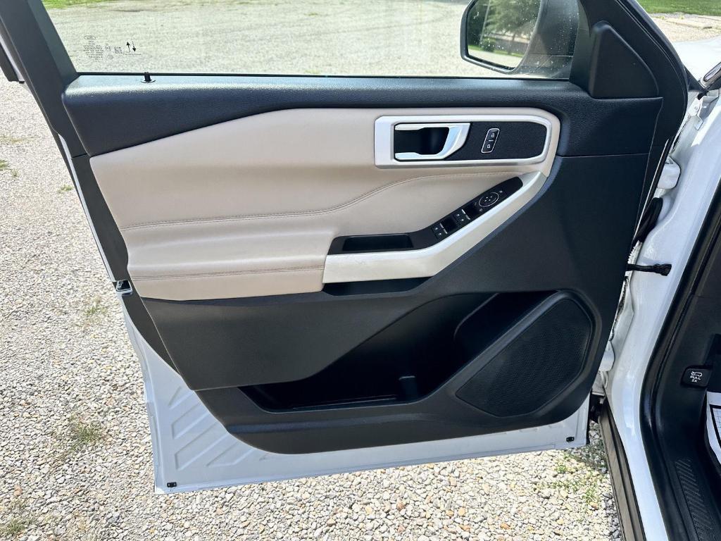 used 2022 Ford Explorer car, priced at $26,995