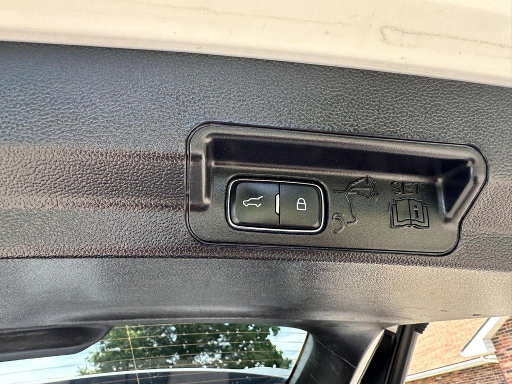 used 2022 Ford Explorer car, priced at $26,995