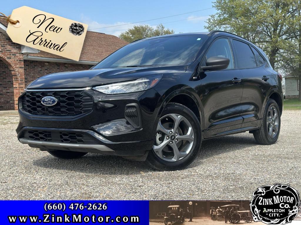 used 2023 Ford Escape car, priced at $24,995