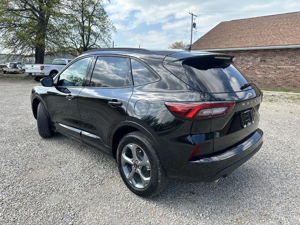 used 2023 Ford Escape car, priced at $24,995