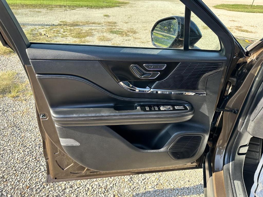 used 2022 Lincoln Corsair car, priced at $30,895