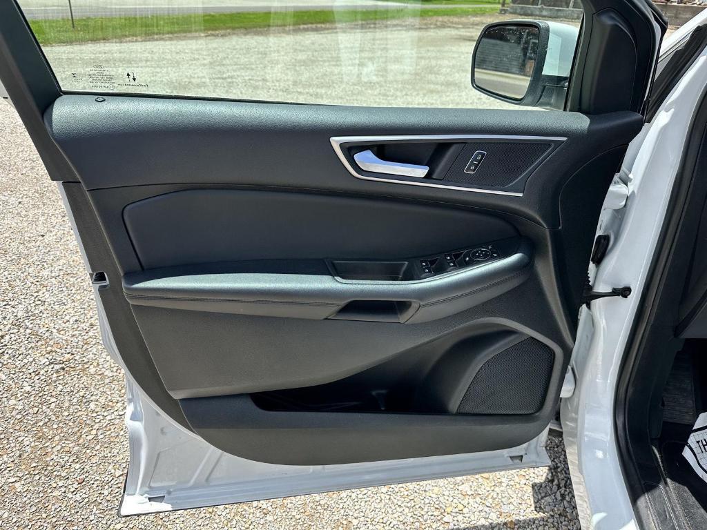 used 2023 Ford Edge car, priced at $26,995