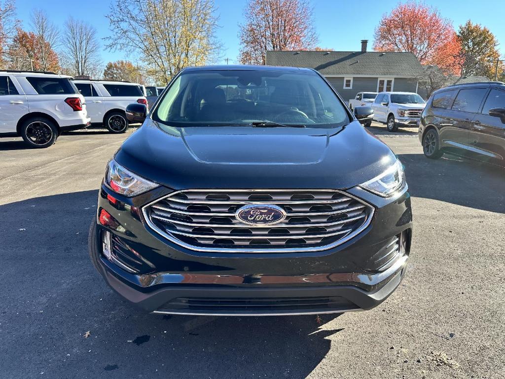 used 2021 Ford Edge car, priced at $24,895