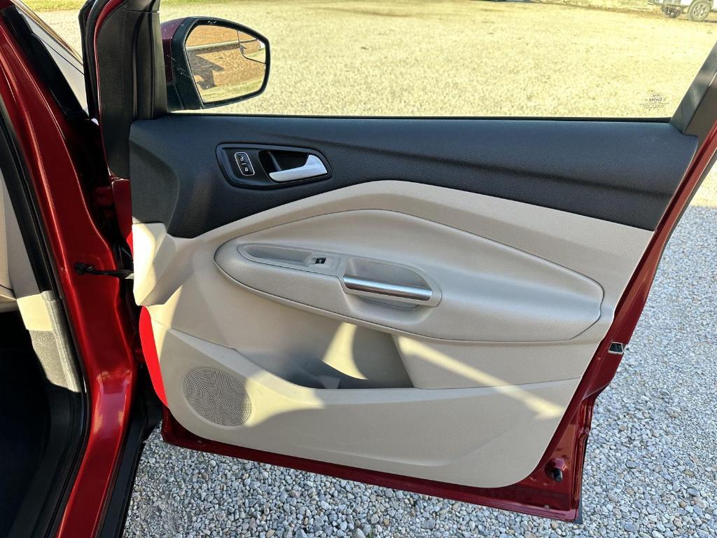 used 2018 Ford Escape car, priced at $10,995