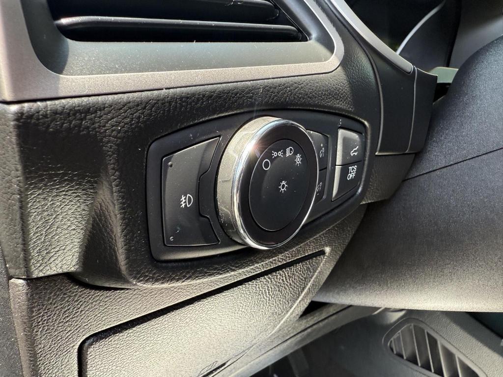 used 2019 Ford Edge car, priced at $17,495