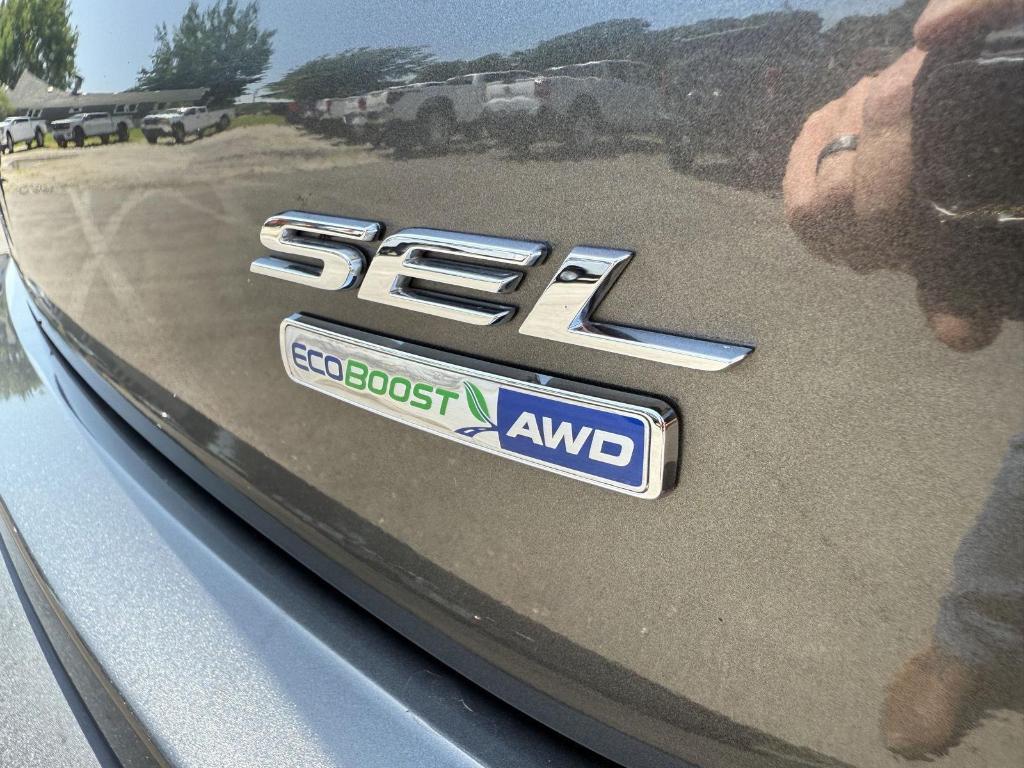 used 2019 Ford Edge car, priced at $17,495