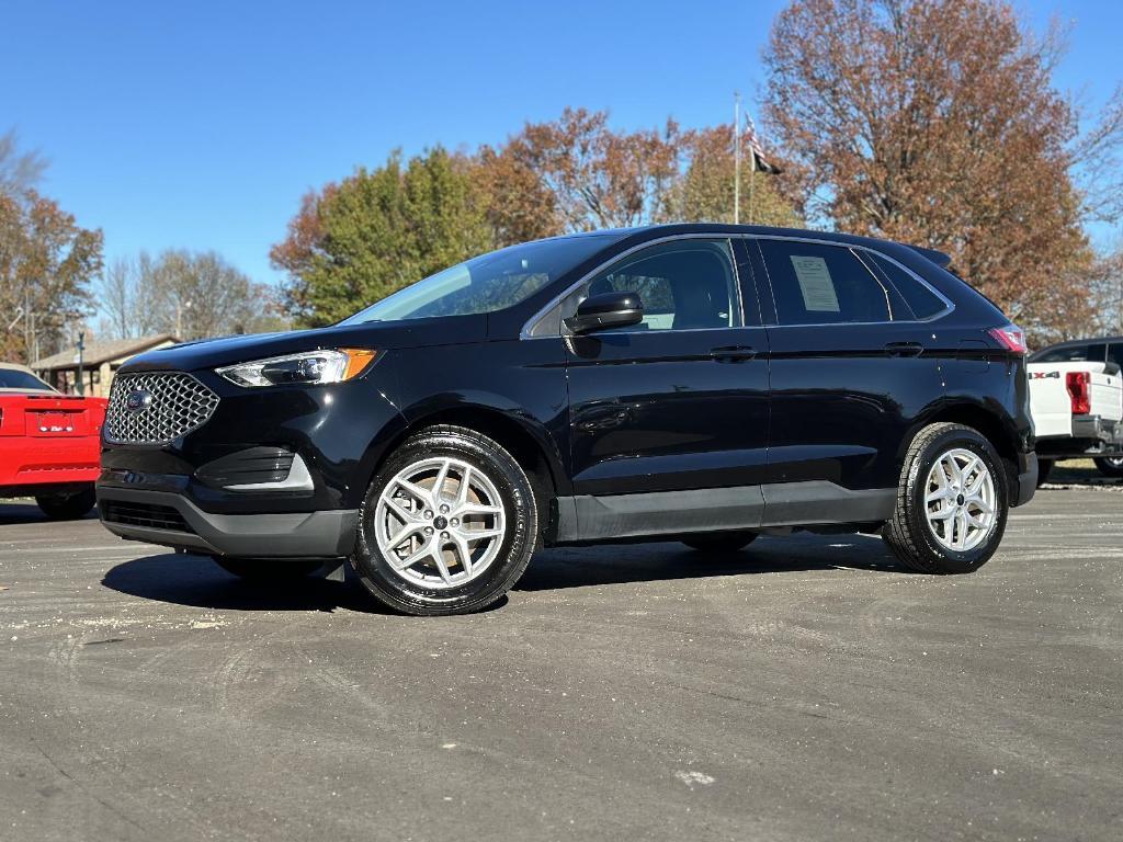 used 2024 Ford Edge car, priced at $28,395