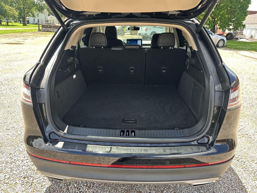 used 2023 Lincoln Nautilus car, priced at $35,995