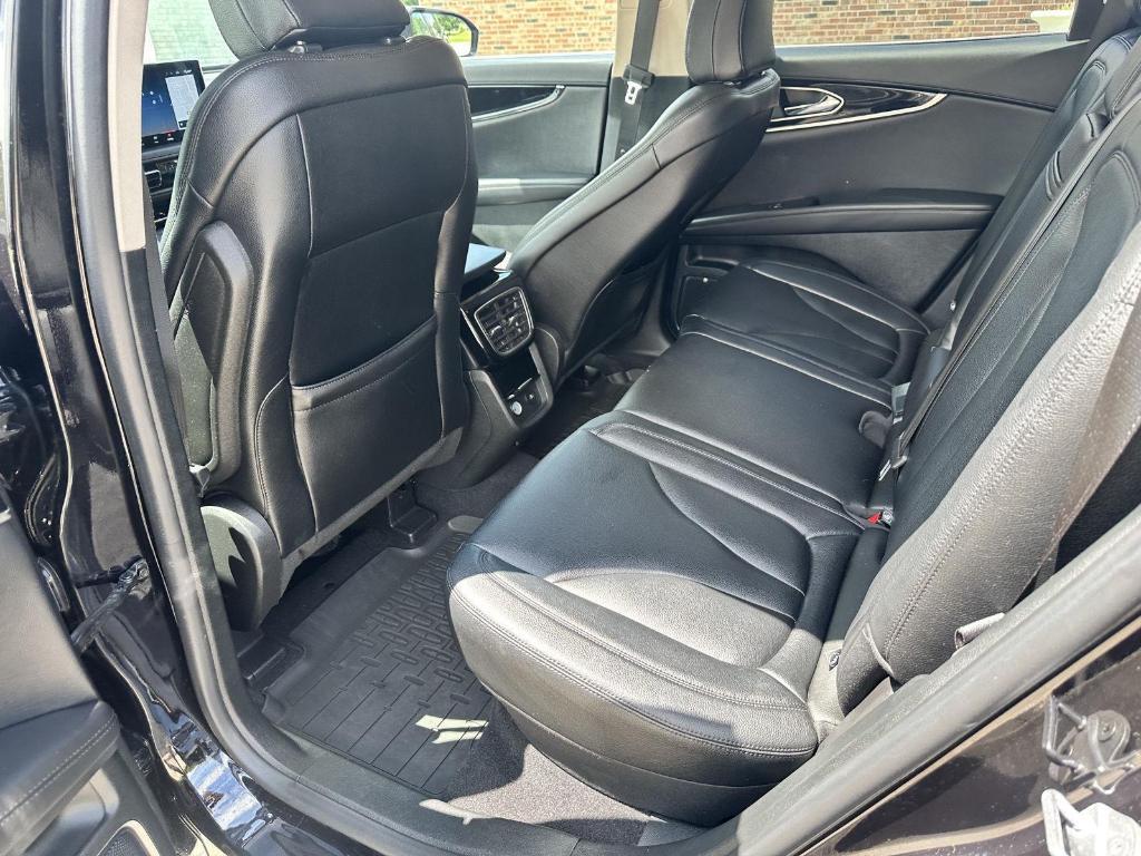 used 2023 Lincoln Nautilus car, priced at $35,995
