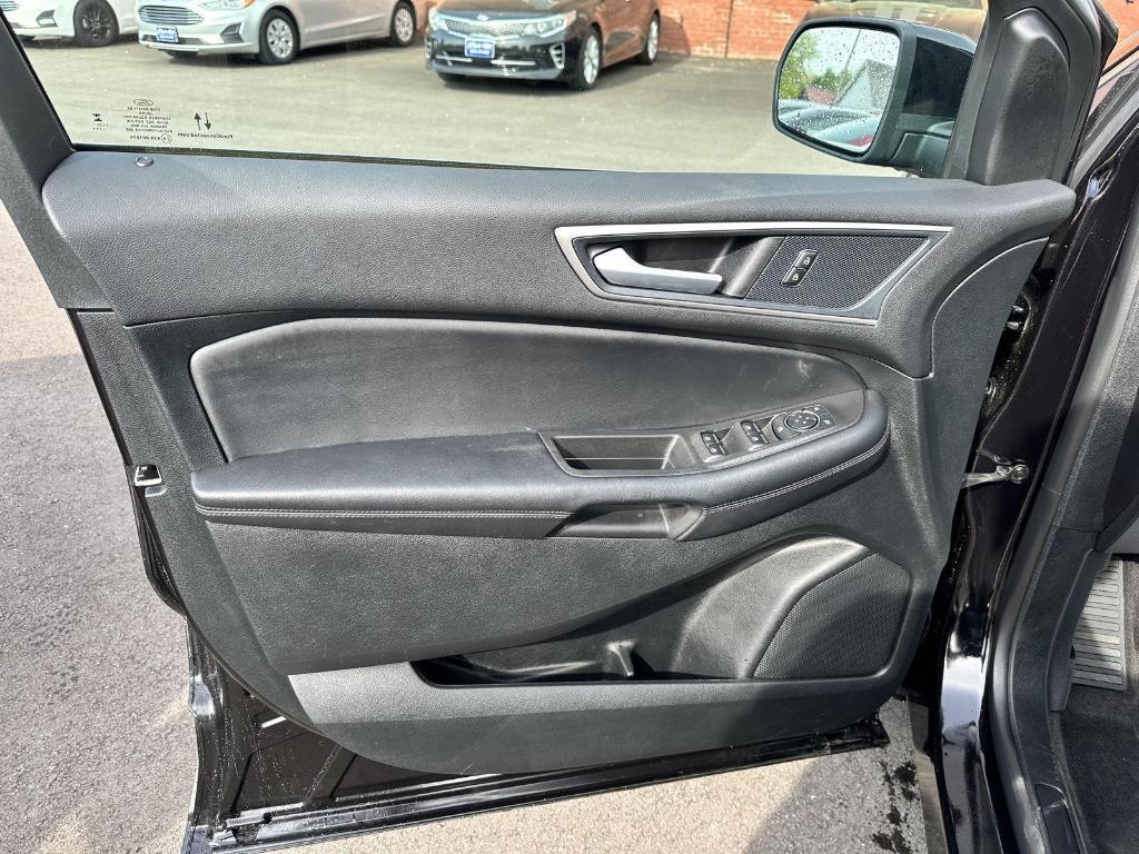 used 2023 Ford Edge car, priced at $30,995