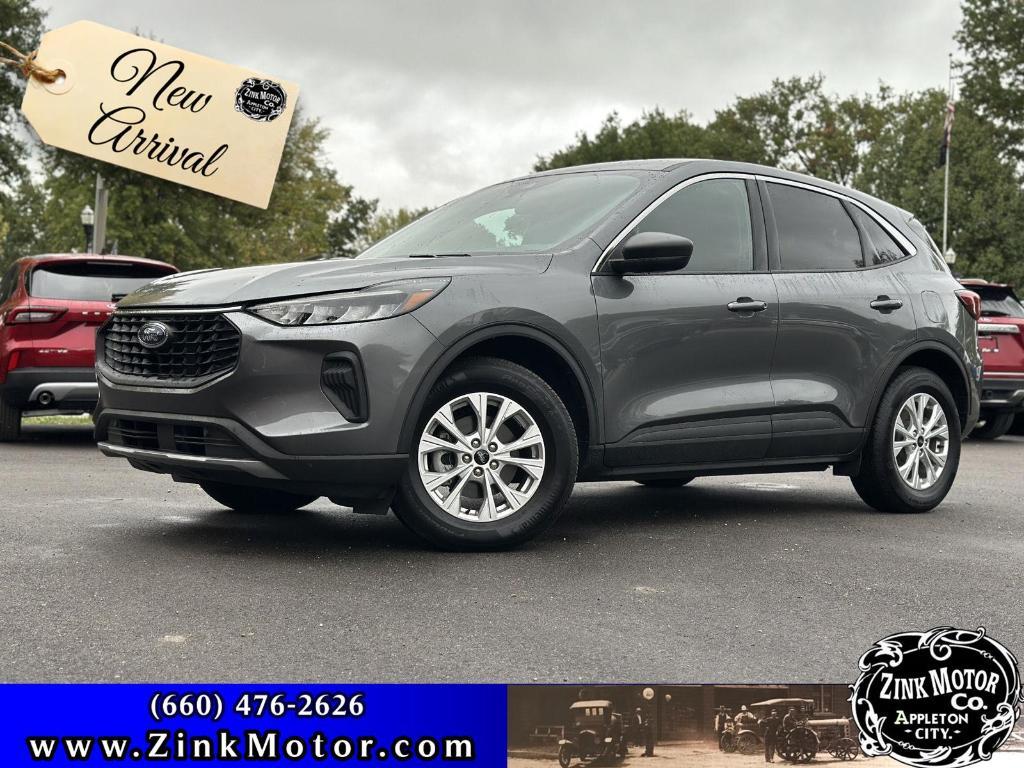 used 2024 Ford Escape car, priced at $26,995