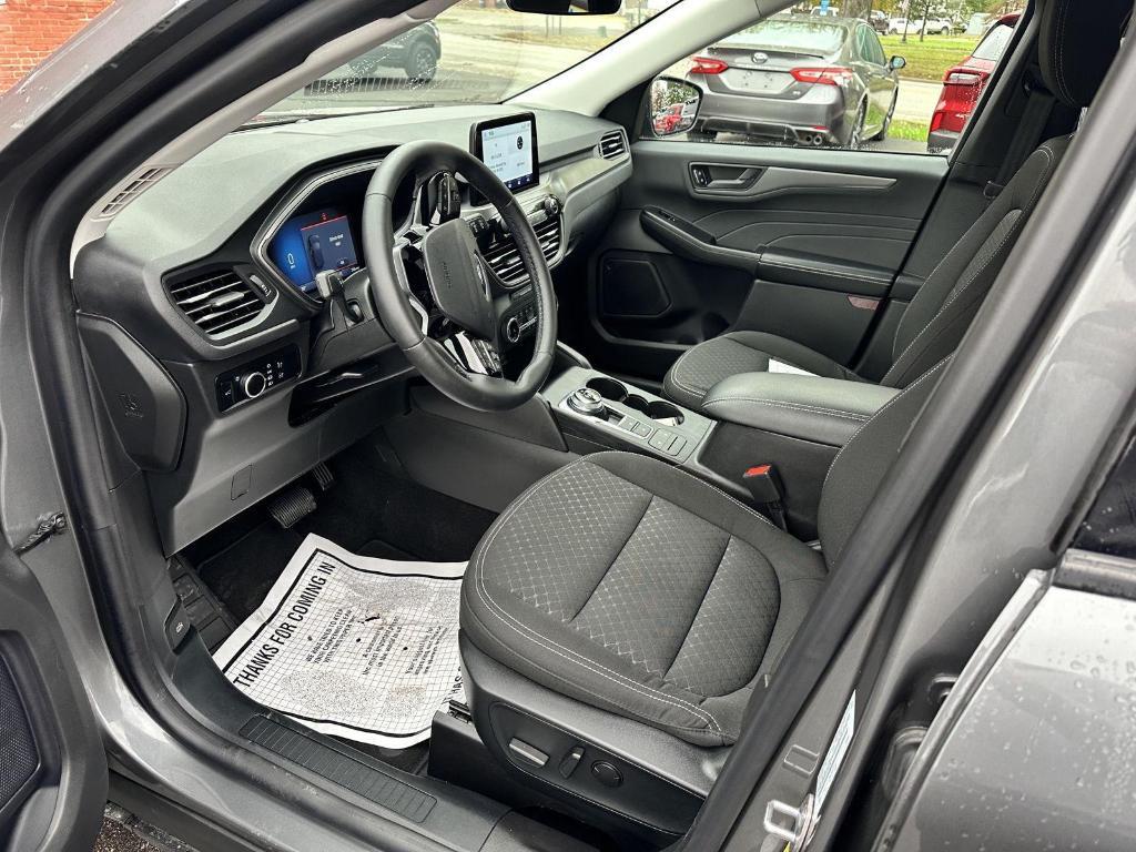 used 2024 Ford Escape car, priced at $26,995