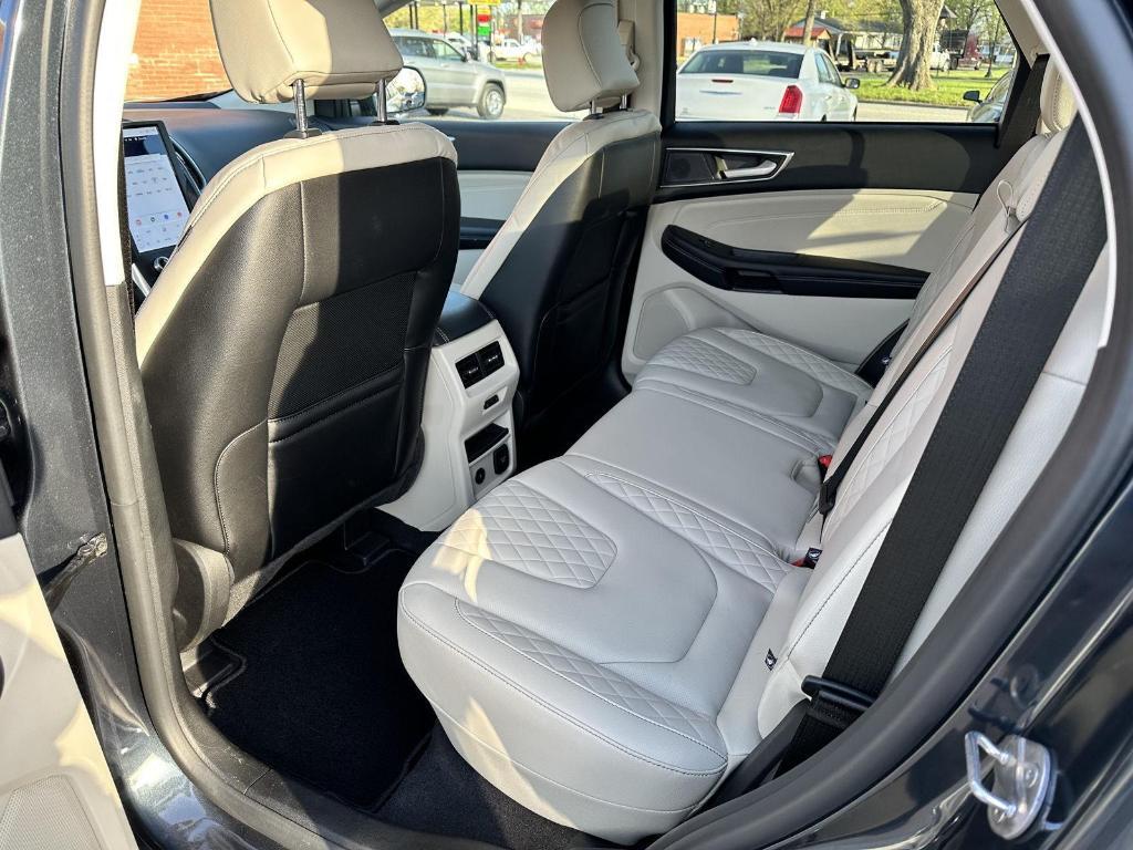 used 2024 Ford Edge car, priced at $39,995