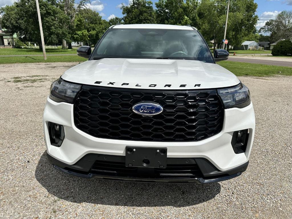 new 2025 Ford Explorer car, priced at $49,498