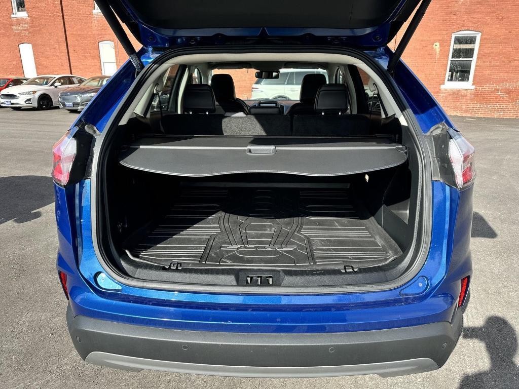 used 2022 Ford Edge car, priced at $26,895